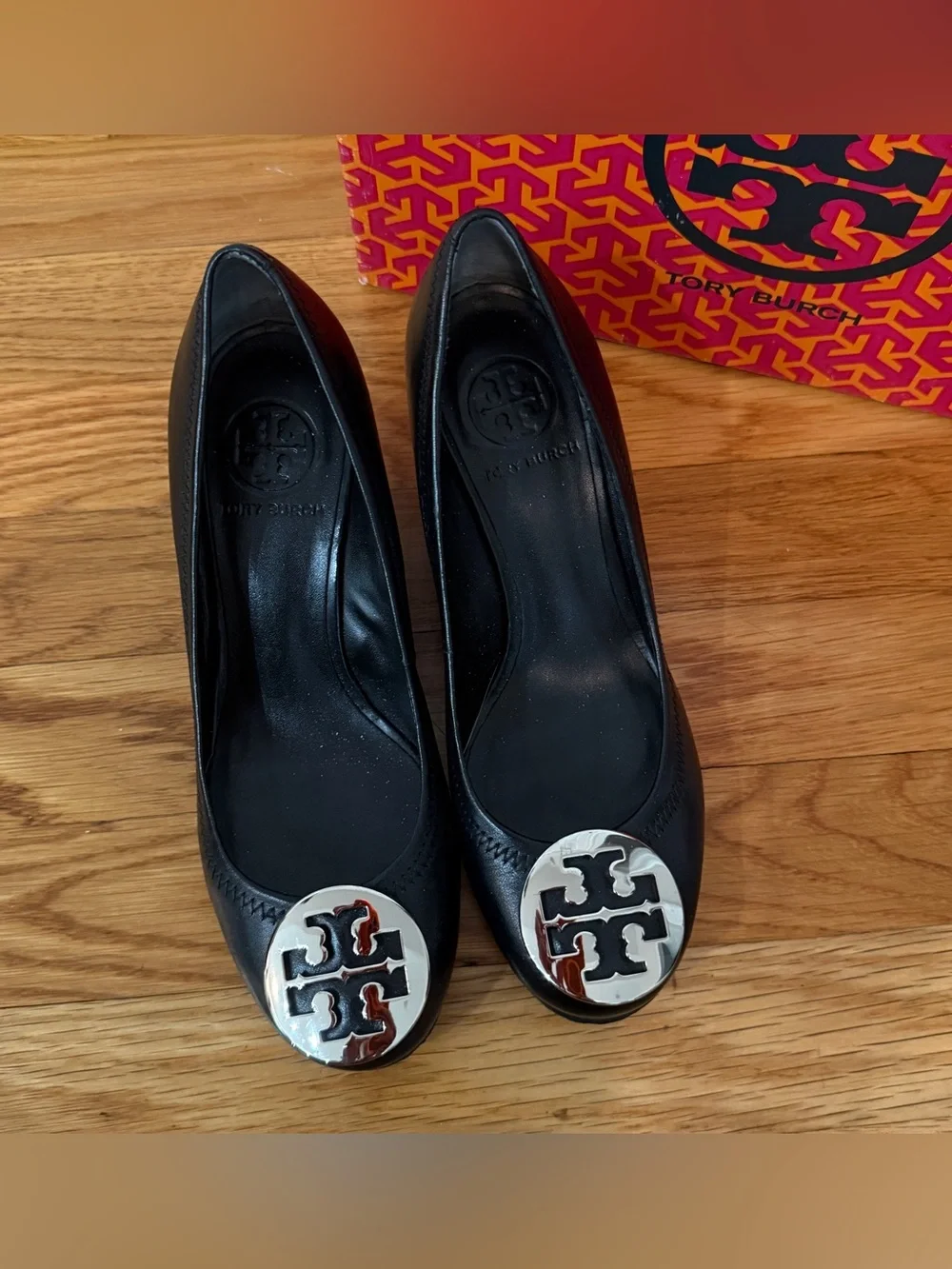 Tory Burch Sally Black Leather Silver Logo Wedge Pumps 6.5 NEW